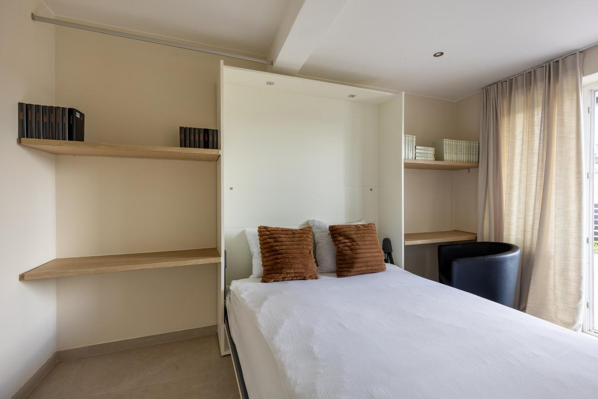 The Edgewater Suites - Skyline Namur Exterior photo